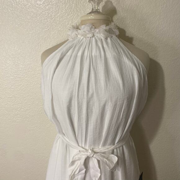 Lulus Angelic Outlook White 3D Floral Shift Halter Midi Dress Size XS NWT - Picture 2 of 7